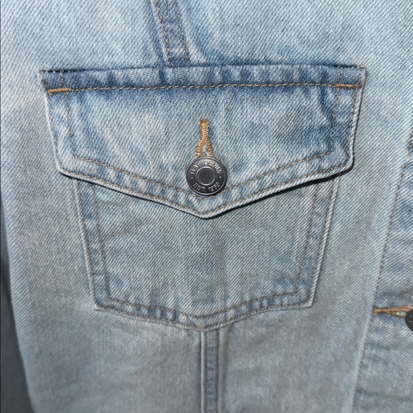 GAP Women's Light Blue Jean Jacket - Picture 3 of 7
